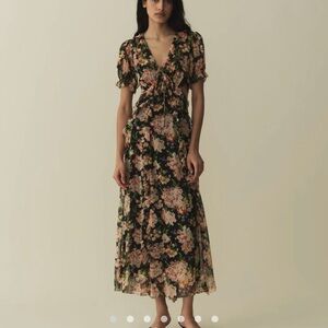 Doen 100% silk Elizabeth dress NEW